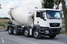 Ciężarówka MAN (betoniarka)